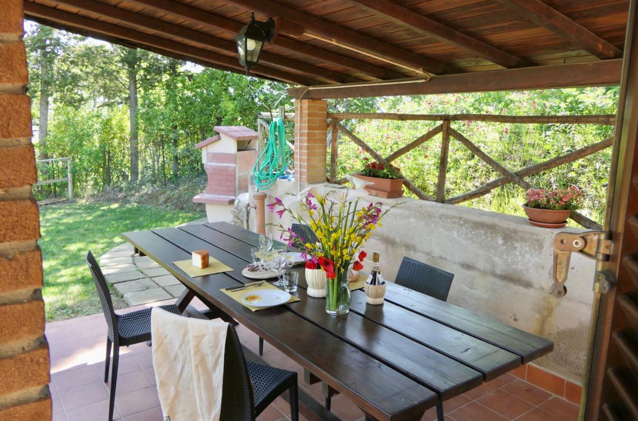 Chalet Elena In Montescudaio, Ground Floor With Fenced Garden Exterior photo